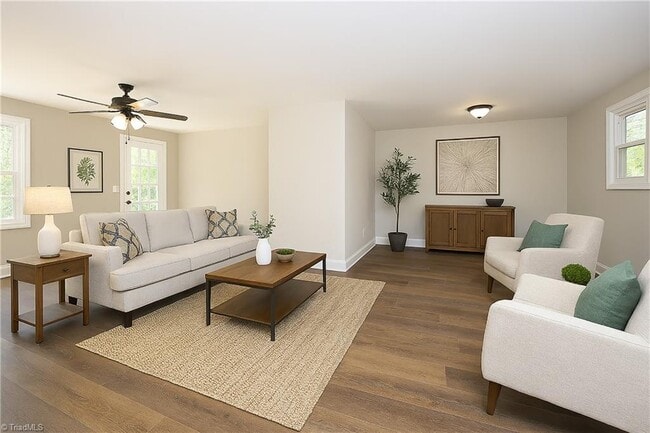 Photo - 1198 Red Bank Rd