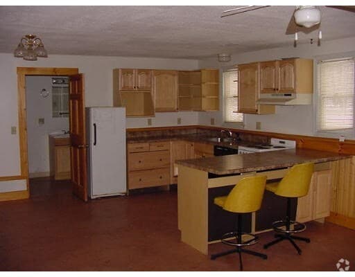 Building Photo - 15 N Main St Unit 1 Rental