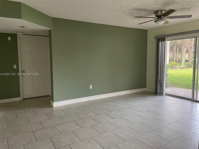 Photo - 5005 Wiles Rd Unit 102