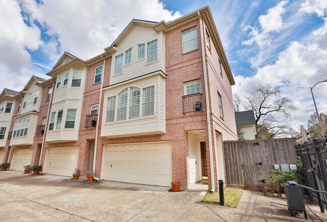 Photo - 1893 Ewing St