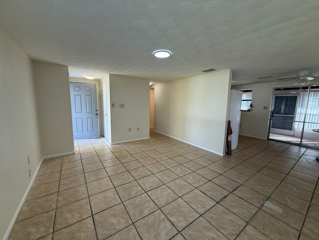 Photo - 5405 Riverside Dr