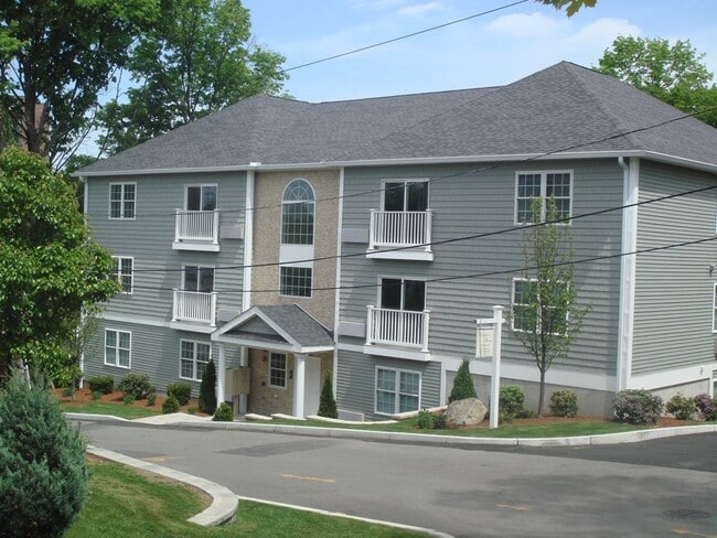 Building Photo - 109 California Ave Unit 104