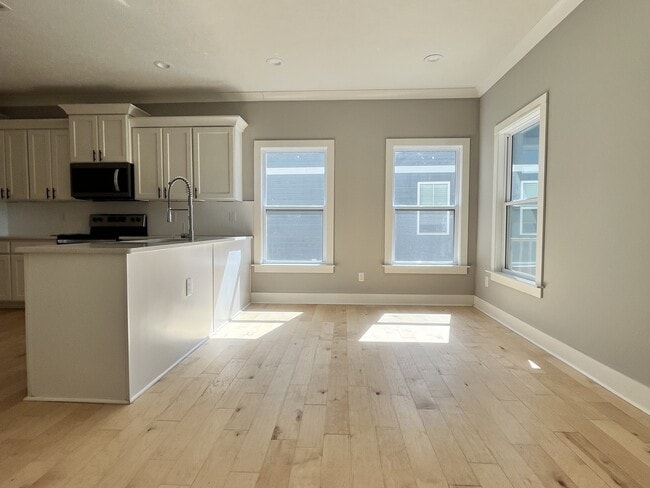 Photo - 321 Lambuth Blvd Unit A