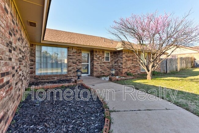 Photo - 5608 NW 113th St