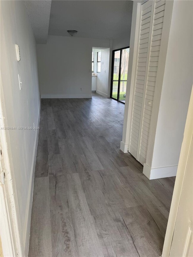 Building Photo - 1139 Independence Trail Unit 1139F