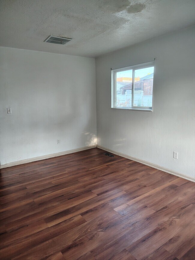 1331 Lakeview Ave Unit 1331 Lakeview Ave
