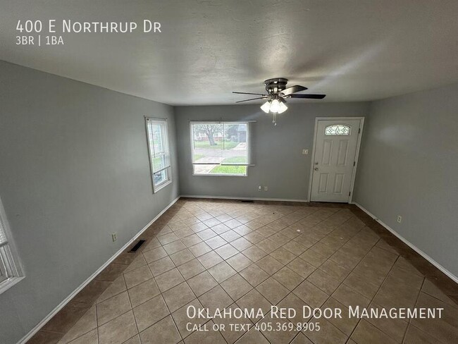 Building Photo - 400 E Northrup Dr Rental