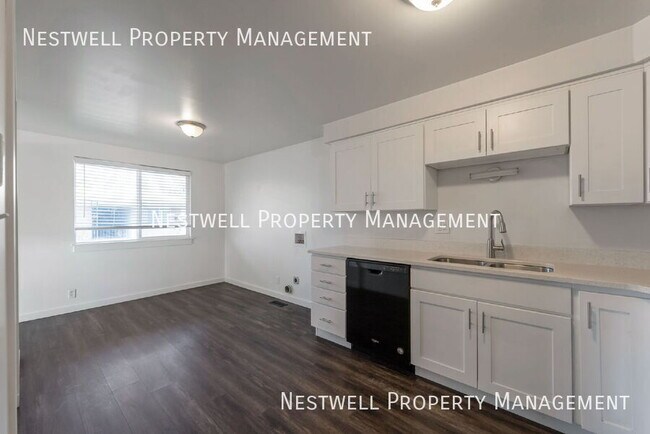 Photo - 346 3360 S Unit 2