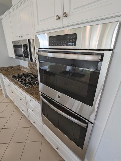 Photo - 37604 River Oats Ln