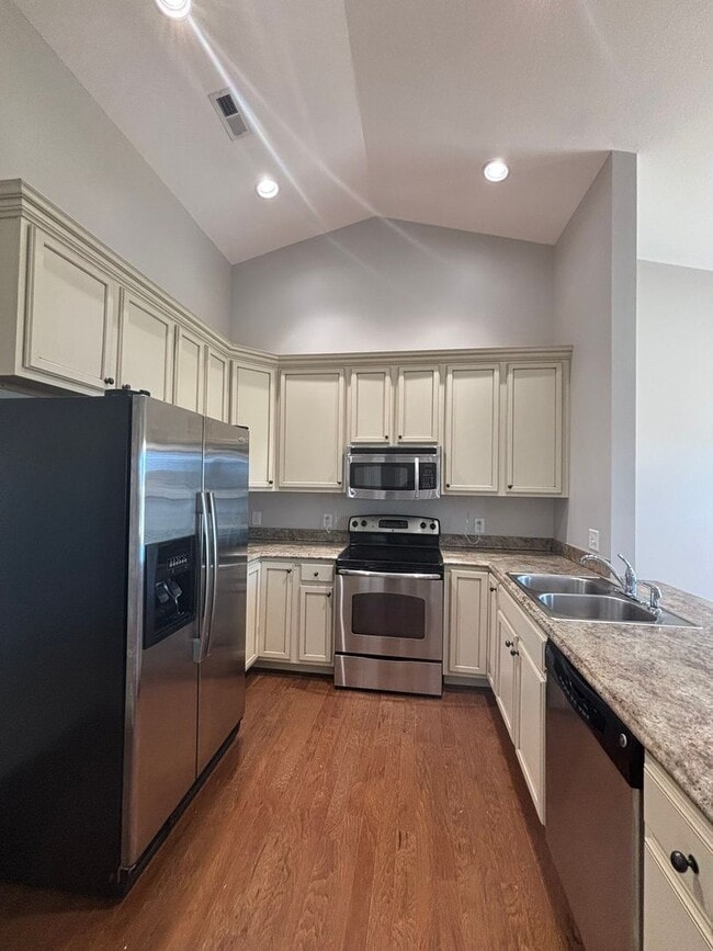 Photo - Coming Soon! Stunning 3 bedroom/2 Bath Home in Gray, $2200