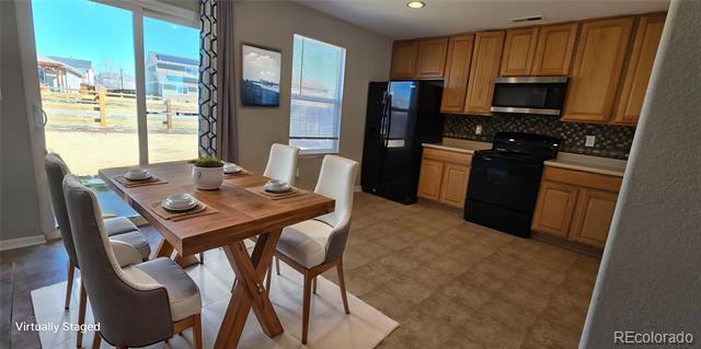 Photo - 832 Sunrise Dr