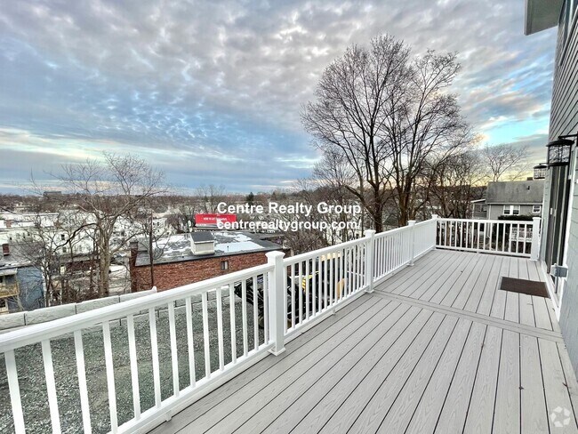 Building Photo - Brighton 4 Bed Available 9/1/25 Rental