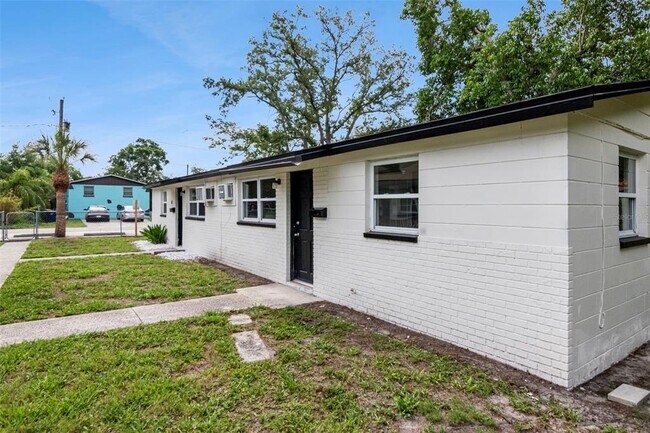 Photo - 6713 S Kissimmee St
