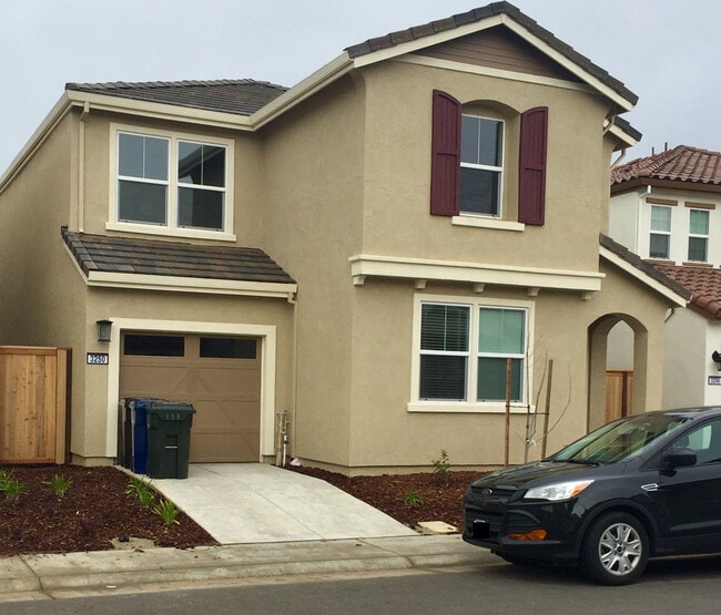 Building Photo - 3250 Correll Way