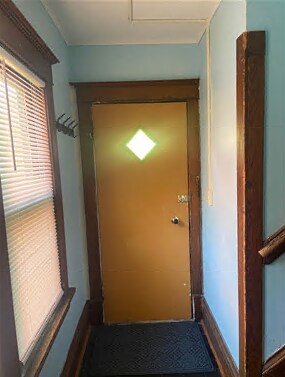 Photo - 1017 E Burlington St