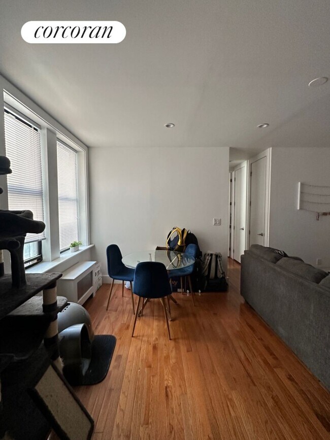 Photo - 670 Riverside Dr Apartment
