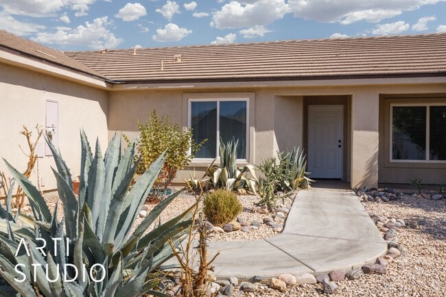 Photo - 3-bedroom 2-bathroom townhouse with a 1-ca...