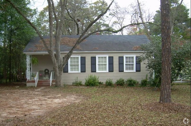 Building Photo - 1211 10th Ave Rental