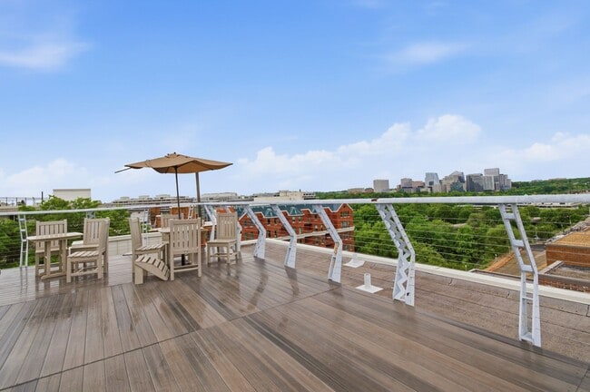 Photo - 2515 K St NW