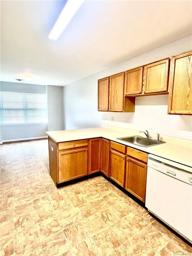 Photo - 51 Wood Lake Dr