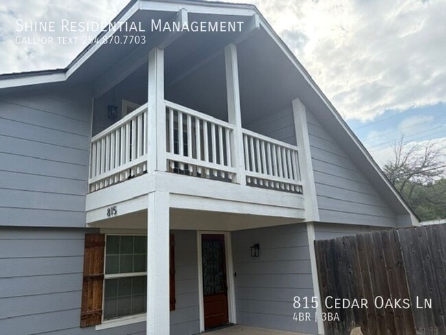 Photo - 815 Cedar Oaks Ln
