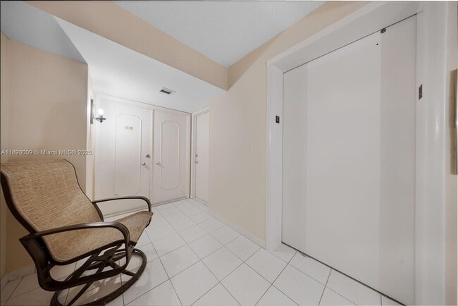 Photo - 4280 Galt Ocean Dr Unidad 12H