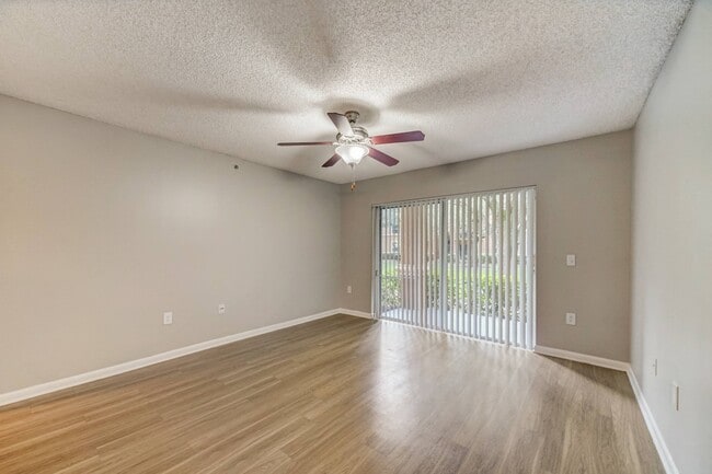 Pembroke Pines Landings Apartments