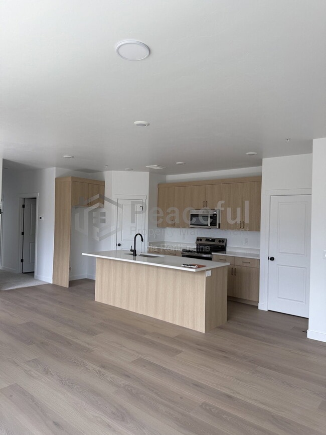 Photo - 272 E 850 S Unidad 303