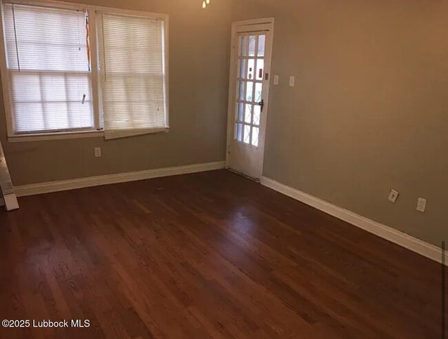 Photo - 2508 21st St