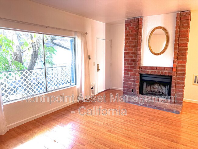 Photo - 4466 41st St Unit Apt 5