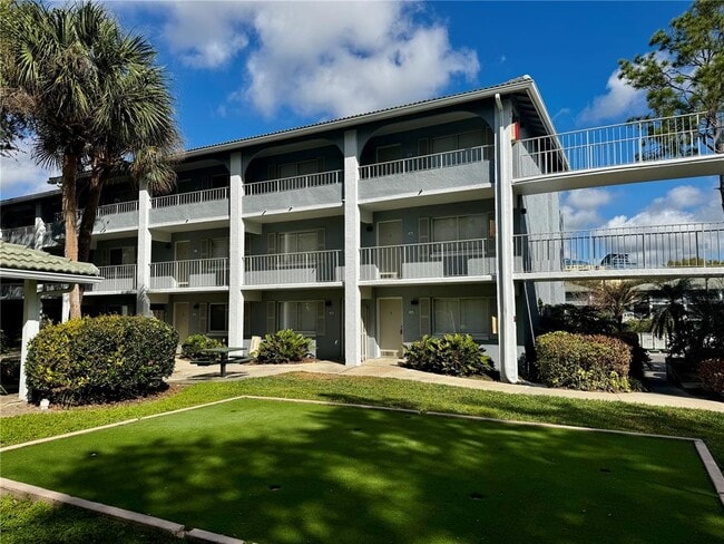 Photo - 120 BLUE POINT Way Unit 320