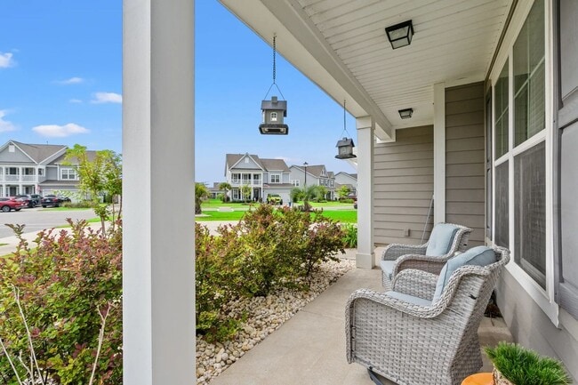 Photo - 2593 Pegasus Pl