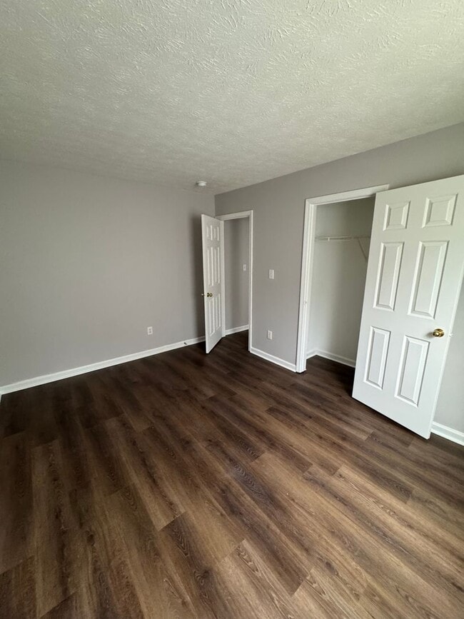 Photo - 3240 Crestwell Dr