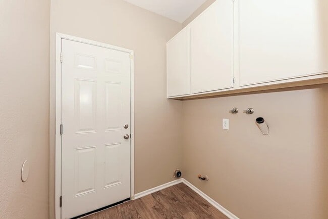 Photo - 3346 N Carnation Dr