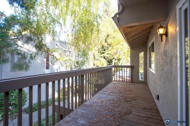 37232 Yolo Terrace