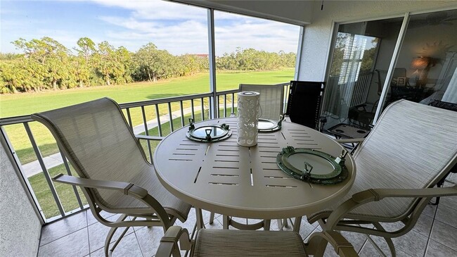 Photo - 8735 Olde Hickory Ave Unit 8306