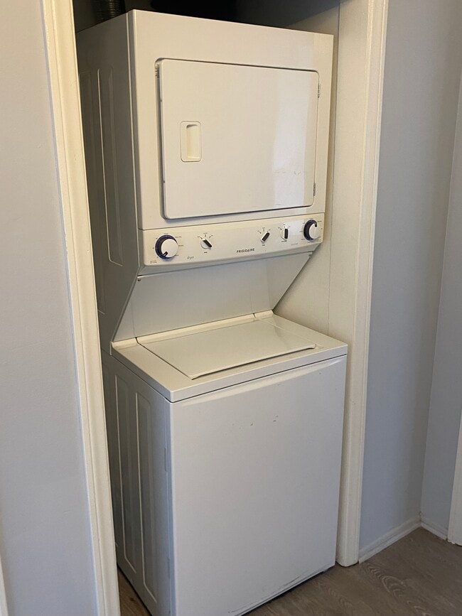 Apartamento de 2 habitaciones y 2 baños (Unidad 302)