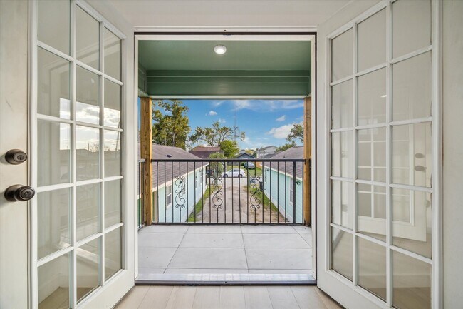 Photo - 711 E 32nd St Casa Adosada