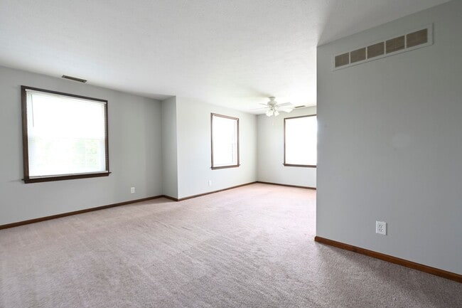 Photo - 425 W Cook Rd Unit 1