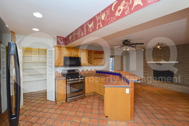 Photo - 1623 E Palmcroft Dr