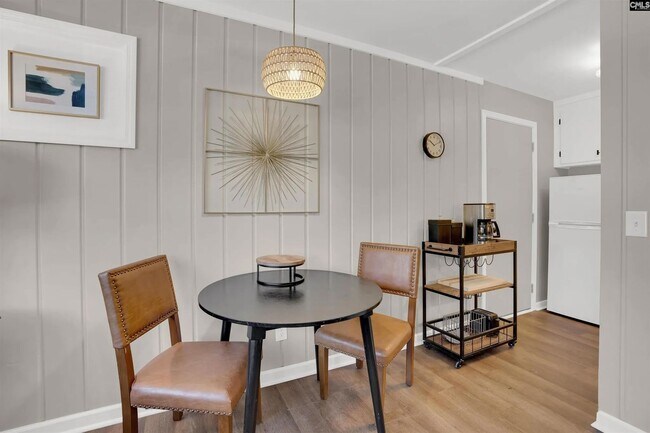 Photo - Pre-Leasing for the 26-27 School Year! - R...