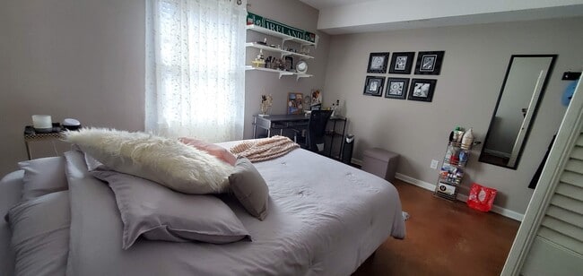 Photo - 304 Umstead Dr