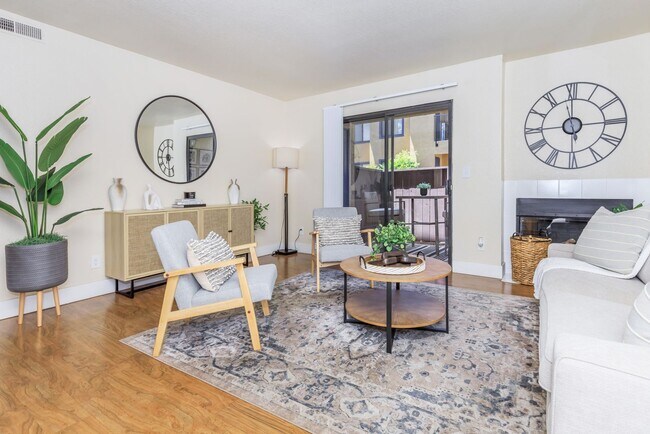 Photo - Windscape Apartments