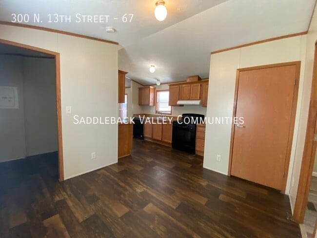 Photo - 300 N 13th St House
