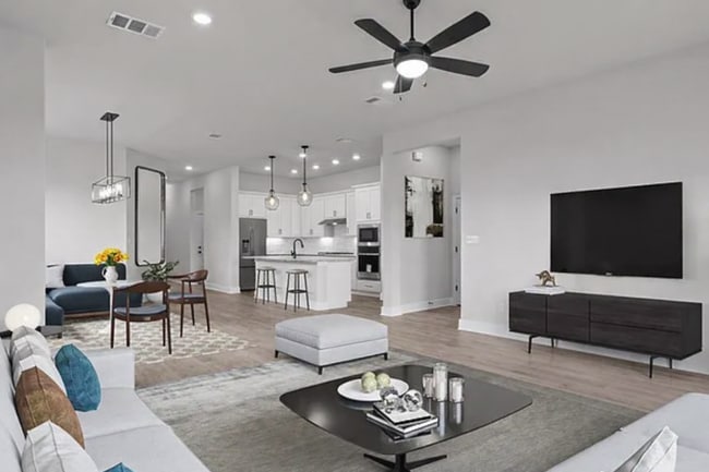 Photo - 125 Cibolo Crk Lp