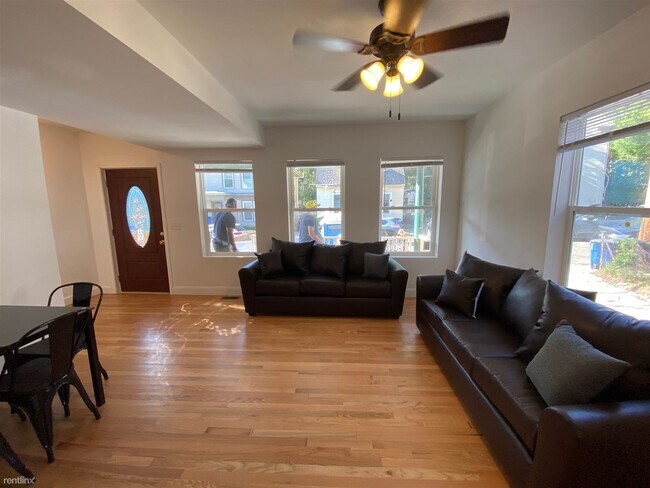 7 br, 4 bath House - 920 Greenwood Ave - 7 br, 4 bath House - 920 Greenwood Ave
