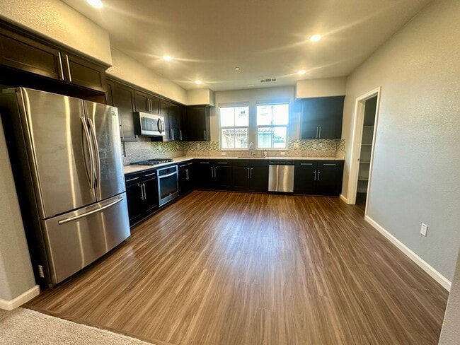 Photo - Lovley Blue 3 Bedroom Condo!