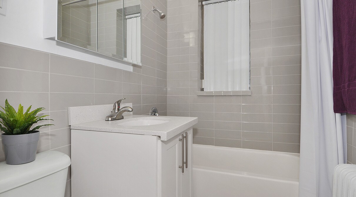 Photo - 153 St George St Unit 00307