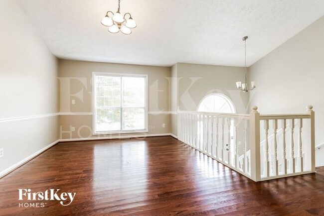 Photo - 1045 Eagle Pointe Dr NW