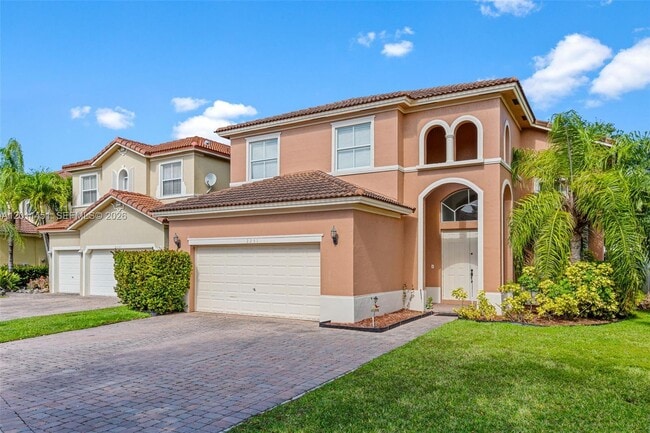 Building Photo - 2251 Portofino Ave